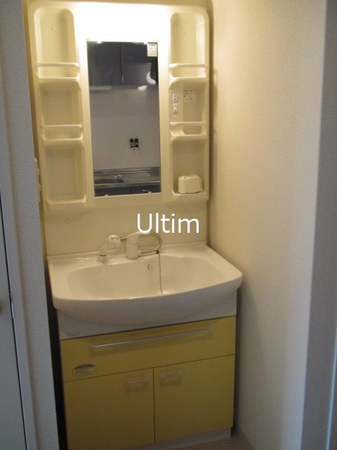 洗面設備　同間取りのお部屋の写真です。ご参考までに。