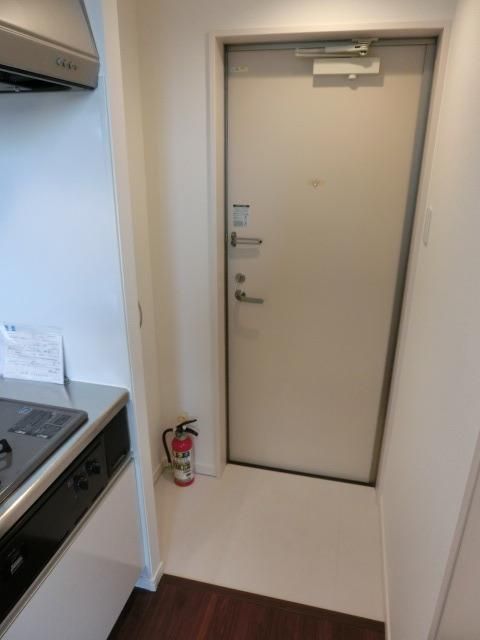 玄関　シューズボックスございます