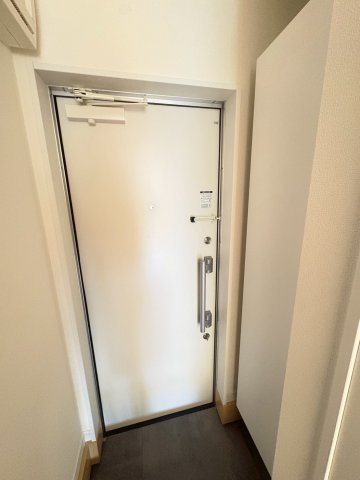 玄関　※他部屋参照※