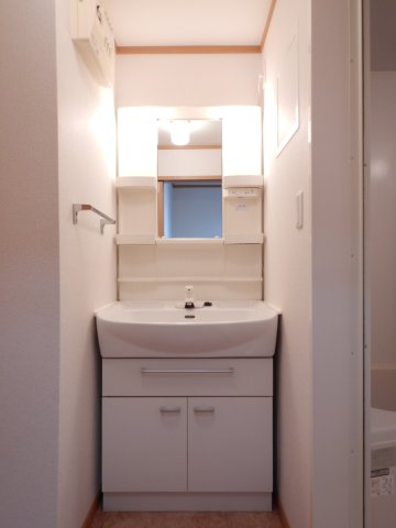 洗面設備　総社市井手　グランパレＫ　1LDＫ　独立洗面台