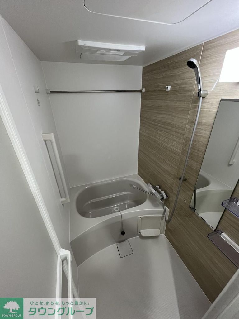 バス・シャワールーム　お問い合わせはタウンハウジング駒込店まで！