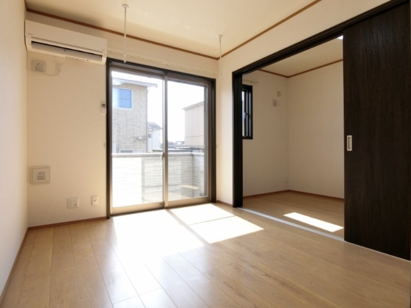 居室・リビング　図面と現状に相違がある場合には現状を優先