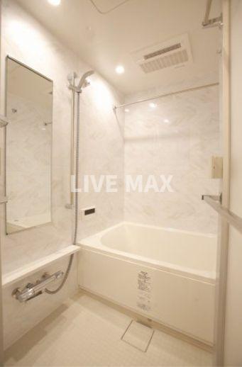 バス・シャワールーム　反転タイプです