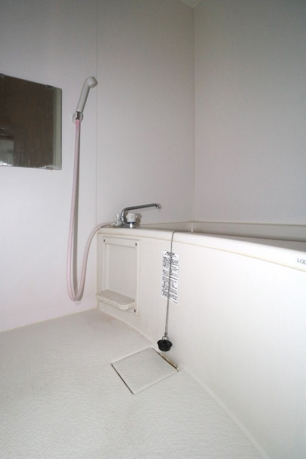 バス・シャワールーム　お風呂