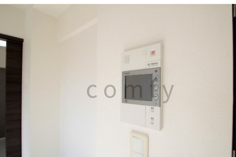 セキュリティ　モニター付きインターホン