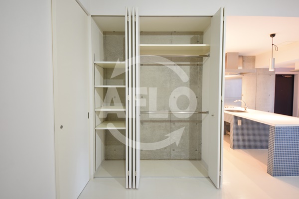 収納　ルクレ堺筋本町レジデンス　収納