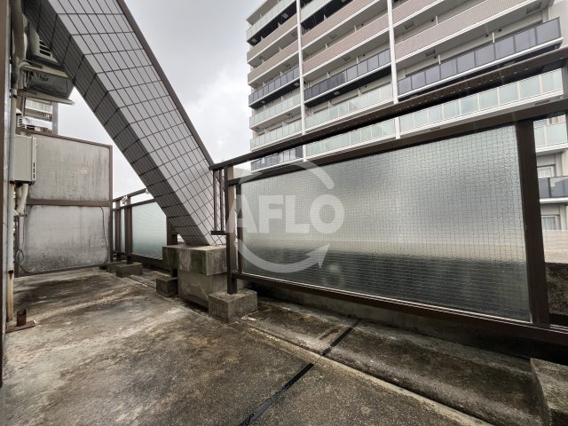 バルコニー　ティーホームズ新大阪　バルコニー