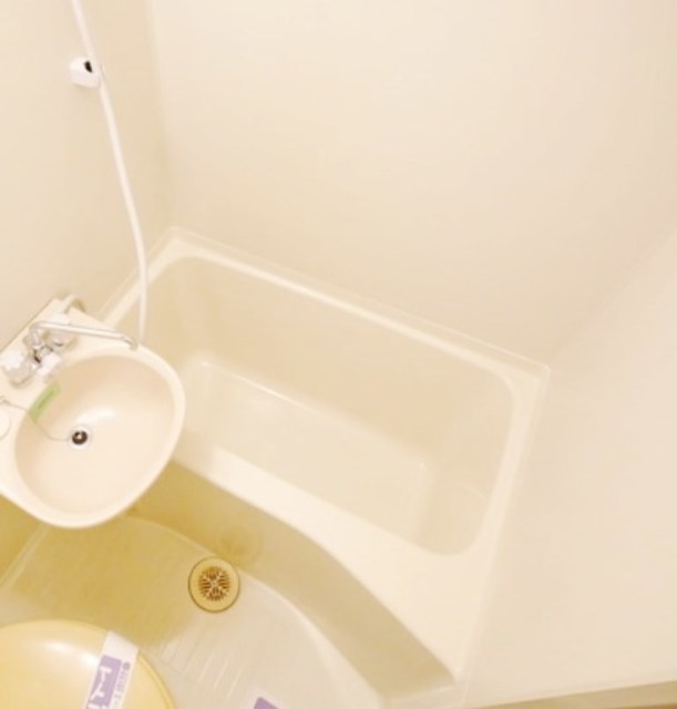 バス・シャワールーム　別部屋同仕様タイプ