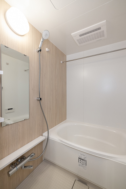 バス・シャワールーム　※写真は同タイプ住戸です。