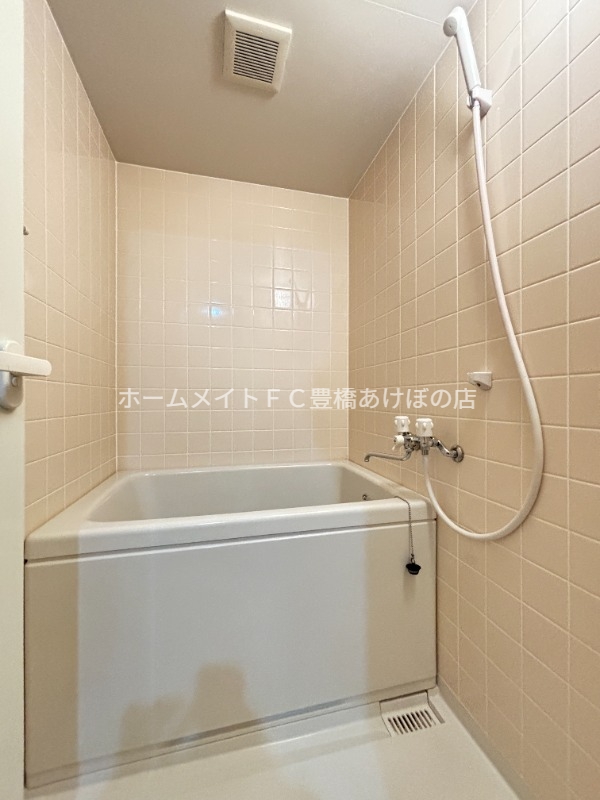 バス・シャワールーム　同型別部屋写真