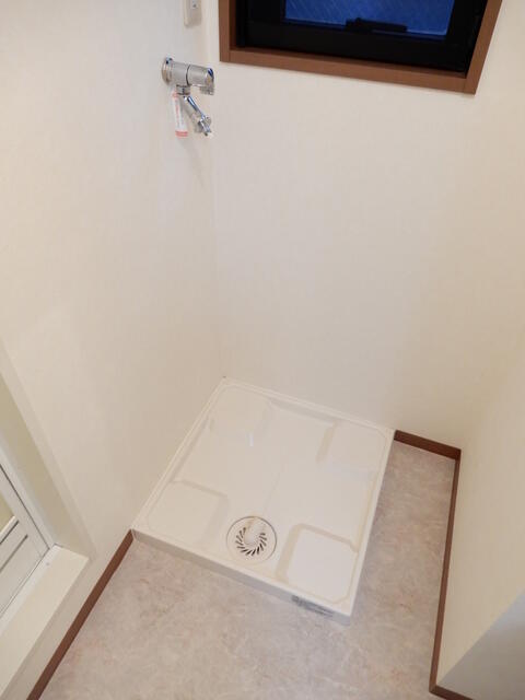 その他　洗濯機置場