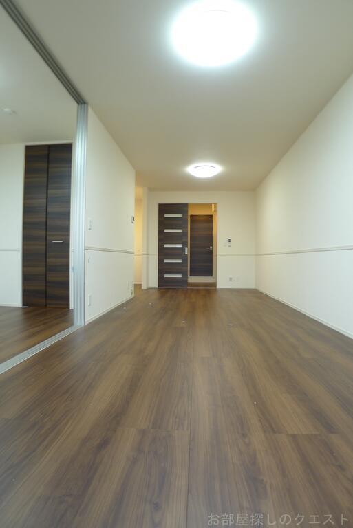 居室・リビング　（写真は同タイプ）