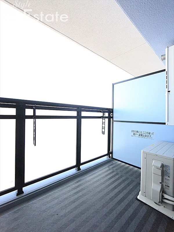 バルコニー　バルコニー