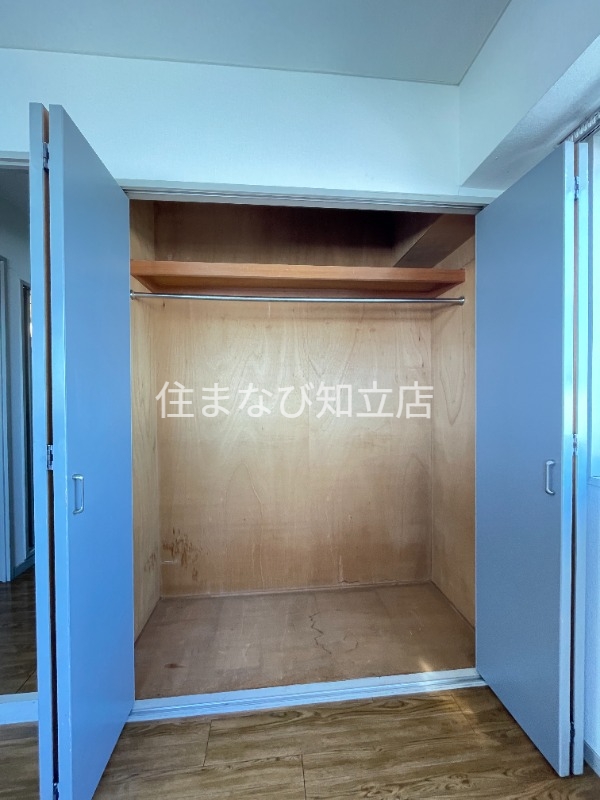 玄関　同型別部屋写真