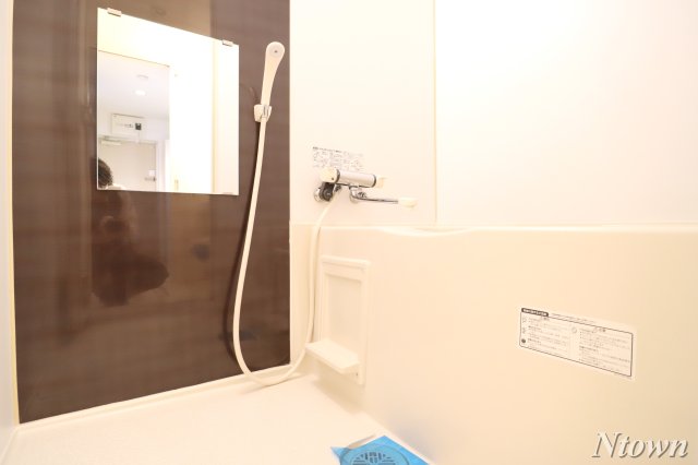 バス・シャワールーム　お風呂で日々の疲れを落としましょう