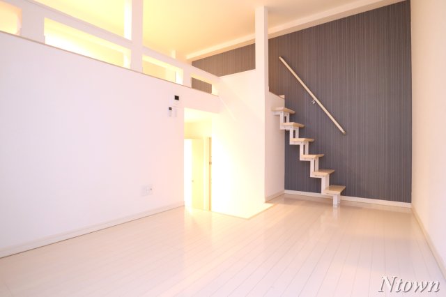 居室・リビング　居間です