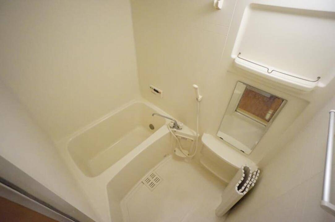 バス・シャワールーム　浴室