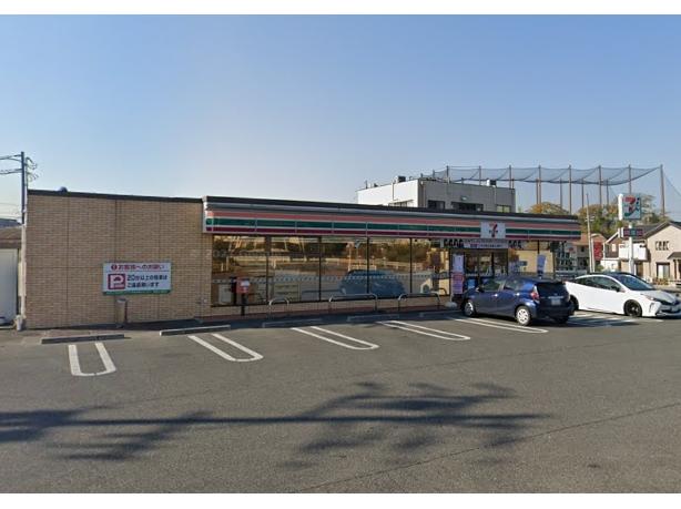 コンビニ　セブンイレブン長久手池田店（コンビニ）まで378m