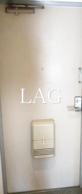 玄関　玄関です。