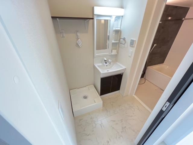 洗面設備　洗髪洗面化粧台