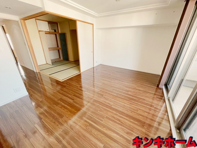居室・リビング　写真は別のお部屋です。※現況を優先します