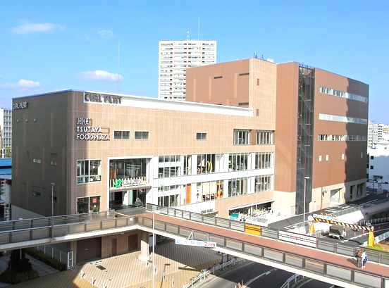 ショッピングセンター　CIAL PLAT (シァル プラット) 東神奈川（ショッピングセンター）まで1329m