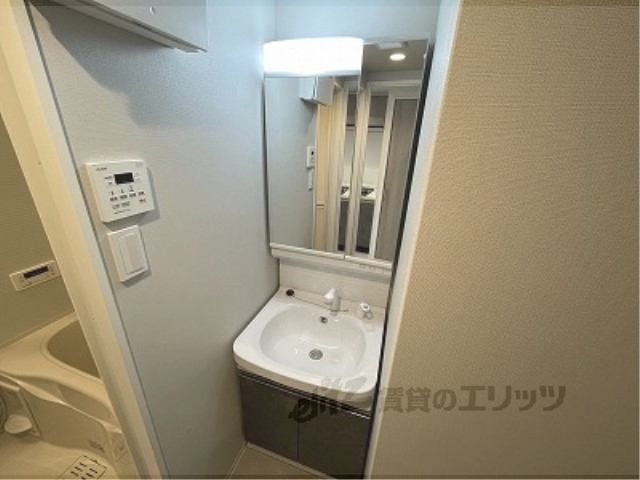 洗面設備　独立洗面台