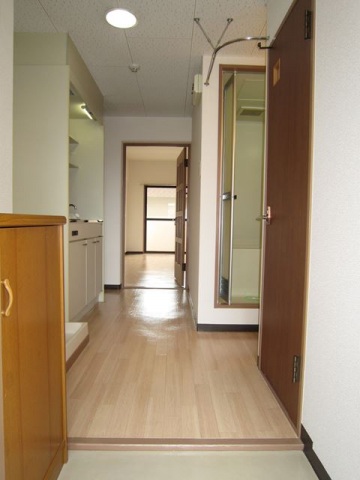 玄関　別号室の写真です。