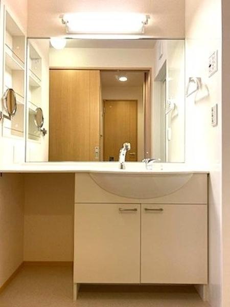 洗面設備　※同物件別室※