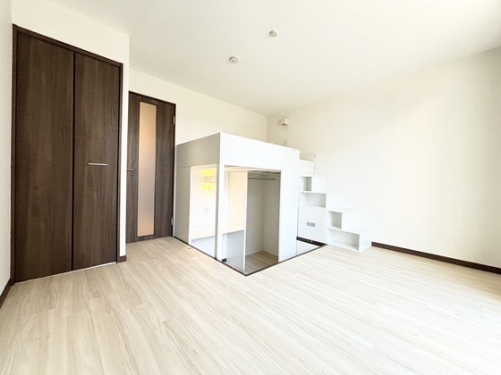 居室・リビング　リビング