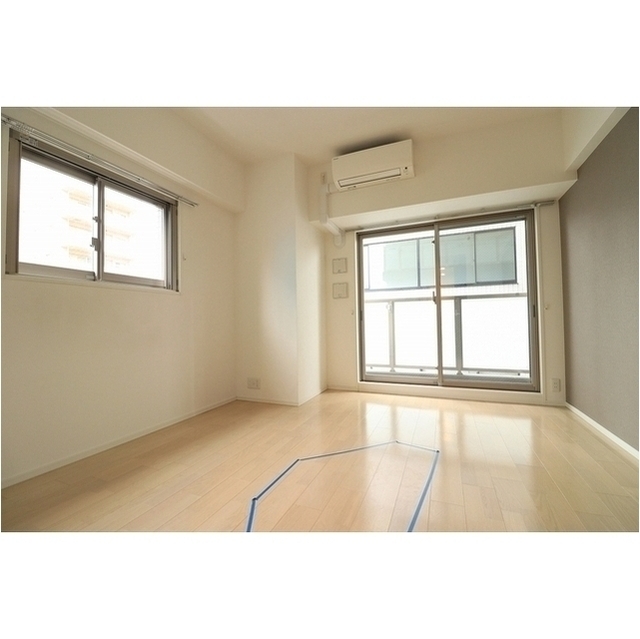 居室・リビング　上階同タイプのお部屋です