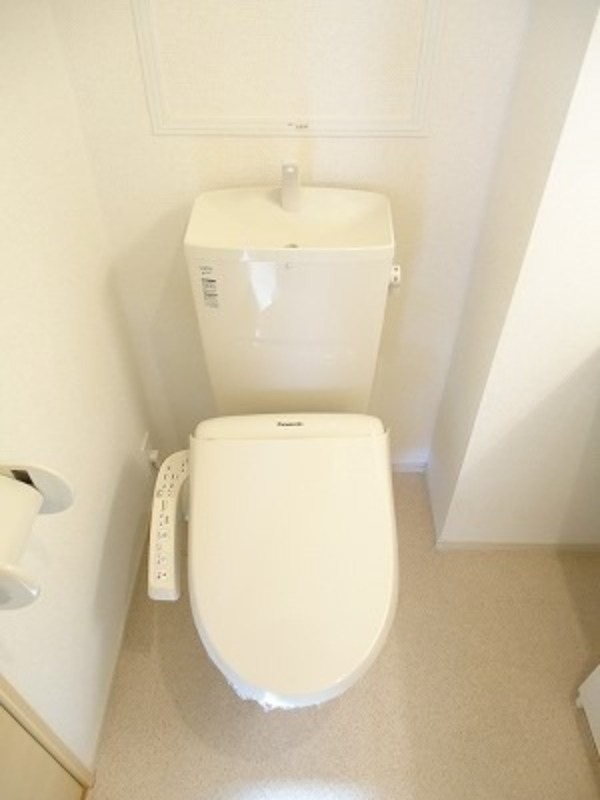 トイレ　図面と現状に相違がある場合には現状を優先