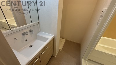 洗面設備　洗髪洗面化粧台付き♪