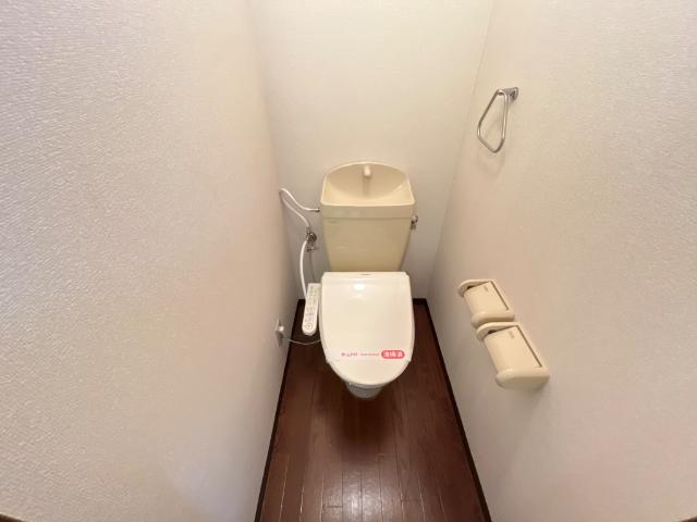 トイレ　シャワー付トイレ