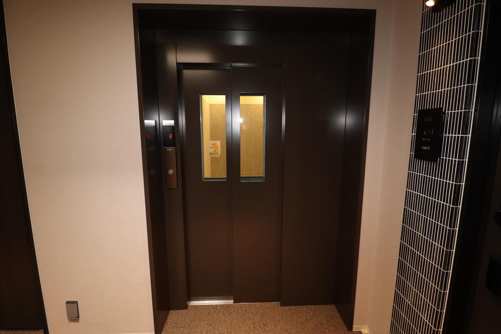 その他共有部分　エレベーター：画像は同社類似物件の写真