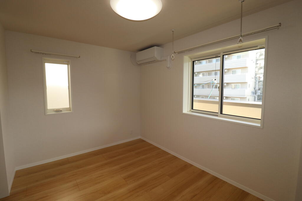 その他部屋・スペース　洋室：画像は同社類似物件の写真