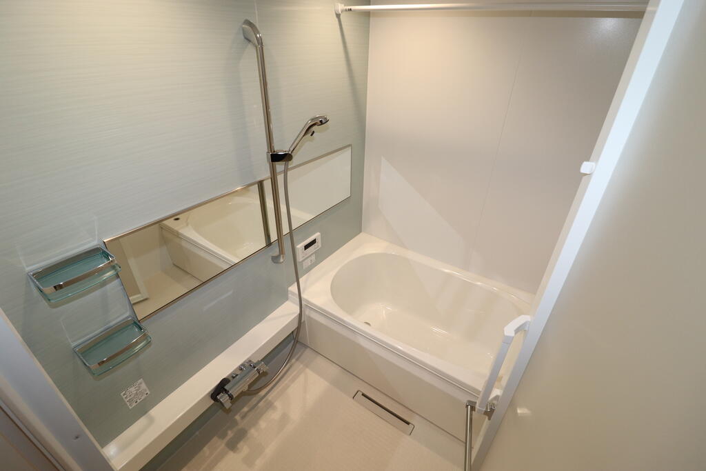 バス・シャワールーム　浴室：画像は同社類似物件の写真