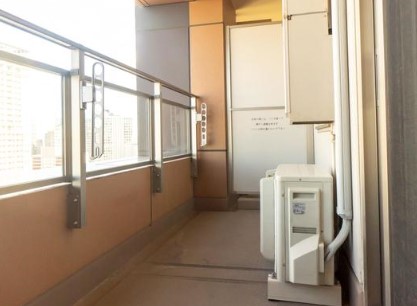 バルコニー　バルコニー