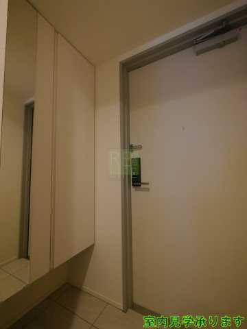 玄関　ロイジェントパークス四ッ谷