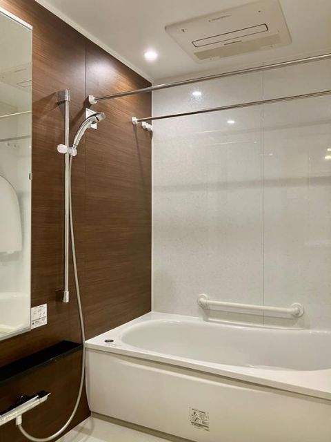 バス・シャワールーム