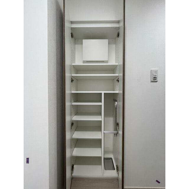 収納　シューズボックス