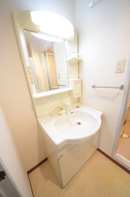 洗面設備　☆忙しい朝晩の強い味方☆