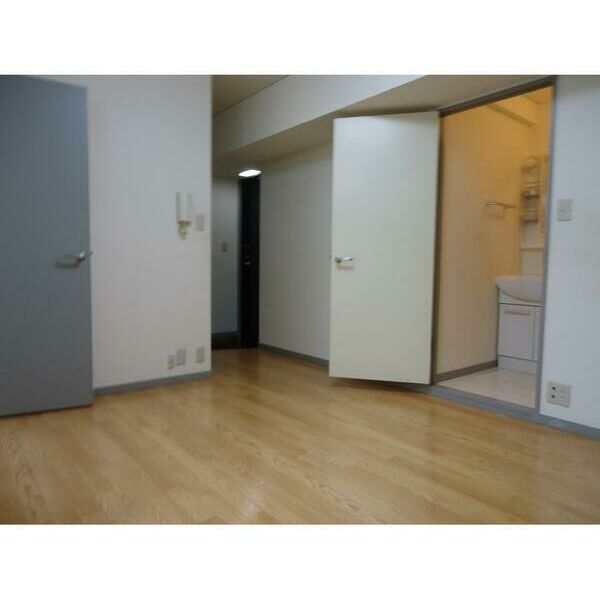 居室・リビング　☆明るい居室☆