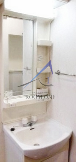 洗面設備　洗面台です。