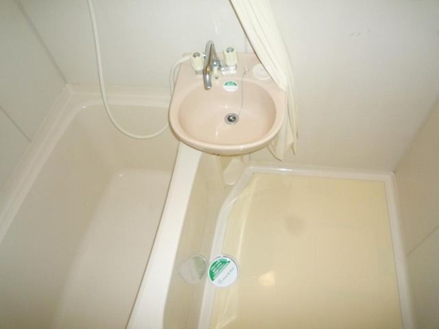 バス・シャワールーム　バス・トイレ別