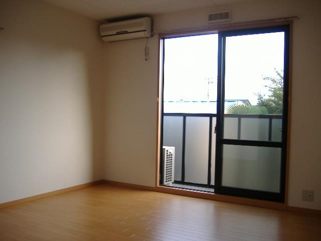 居室・リビング　ひろいです。