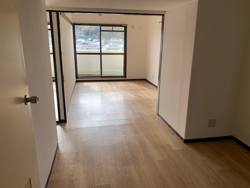 居室・リビング　別室参照