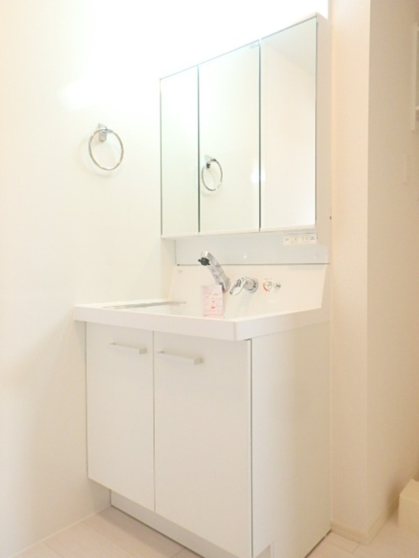 洗面設備　図面と現状に相違がある場合には現状を優先