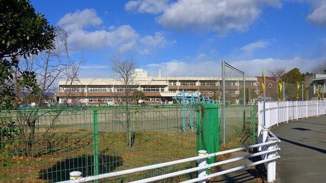 小学校　みどり市立笠懸東小学校（小学校）まで1100m