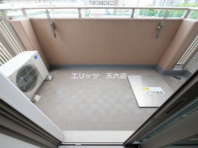 バルコニー　バルコニー